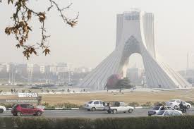 وضعیت قرمز، آسمان تهران را فرا گرفت