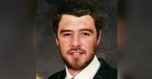 Samuel Dowell's Instagram, Twitter & Facebook