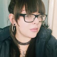 My imaginary girlfriend left me too 😭