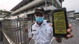 Terutamnya di sarawak dan juga kuala lumpur/putrajaya. Thick Haze Forces Closure Of 275 Sarawak Schools