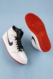 Jordan 1 Retro High Defiant White Black Gym Red Outfit Air Jordan 1 Mid Fearless Edison Chen Clot Silk Cu2804 100 2020 In 2020 Hype Shoes Air Jordans Jordan 1 Mid