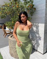 Everyone is thrilled for them, says a. All The Clues Kylie Jenner Is Pregnant With Her Second Child As She Tried To Hide Big News From Fans