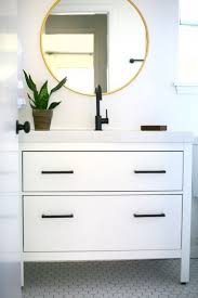 Although kim and scott had nothing but good things to say about their ikea godmorgon vanity, after a few months theirs started to sag in the middle. 25 Cool And Functional Ikea Bathroom Hacks Digsdigs
