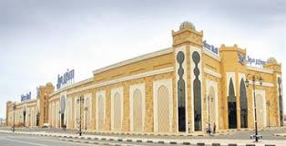 يقع سفير مول في موقع استراتيجي مقابل جامعة عجمان في منطقة النعيمية، حيث يحتل مساحة 220,000 قدم مربع، ويضم 4 متاجر كبيرة وهايبرماركت وساحة لتناول الطعام. Ø³ÙÙŠØ± Ù…ÙˆÙ„ Ø¨Ø¯ÙˆÙ† ÙƒÙ‡Ø±Ø¨Ø§Ø¡ Ù…Ù†Ø° Ø¹Ø§Ù…ÙŠÙ† Ù…Ø­Ù„ÙŠØ§Øª Ø§Ù„Ø¥Ù…Ø§Ø±Ø§Øª Ø§Ù„ÙŠÙˆÙ…