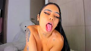 Watch rouse_hallberg_ - Rouse, Fake Tits, Beautiful Face Porn - SpankBang