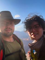 What are the best hiking directions and transportation options for a Grand  Canyon Rim to Rim hike?