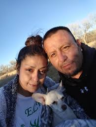 💕 We're looking to photograph a handful of Dogs & Their Parents for our  Pet Portrait Project that's all about honoring their life with you.  ❤️Successful applicants will receive a complimentary portrait