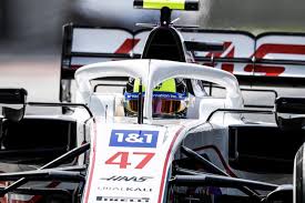 Approved by the official fia formula one world championship to supply race fans with the ultimate in f1 product choice, the f1 online store has just about everything an f1 enthusiast might need to support their favourite teams and drivers, across the thrilling formula 1 grand prix season. W Ujujqrhsppbm