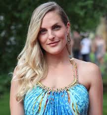 Sandy moelling, singer and actress. Bad Hersfelder Festspiele Zuschauerpreis An Sandy Molling