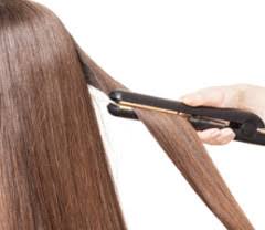 Coiffeuse dans le domaine offre ces services en se deplancant a domicile,chignons et maquillage,coupe tendance,coloration et meches et application de la keratine.non serieux s'abstenir pas d'appel d'hommes.merci. Service Coiffure A Domicile Jobbing Entre Particuliers Voisins