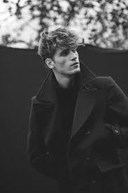 Prbk en a listé 7, comme le retour inexpliqué. Fate The Winx Saga Star Danny Griffin Talks About Season Two And Sky S Relationship With Bloom