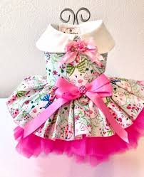 Articoli Simili A Ciao Abito Easter Bunny Per Un Cane Su Etsy Easter Dress Dog Dresses Handmade Dresses