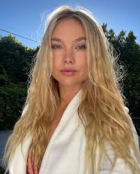 Sydney Ness (@sydney.ness) • Instagram photos and videos