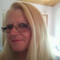 Dawn Waldow's Instagram, Twitter & Facebook