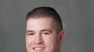 Ryan Currie's Instagram, Twitter & Facebook