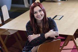 Daar wil lotte vanwezemael (27) vanaf maandag, wanneer de finaleweken van de. Sexologist Lotte Vanwezemael I Am No Longer Shocked By Dickp Archyworldys