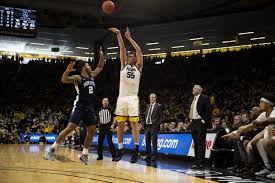 2021 nba draft prospect stock watch in second round of ncaa tournament update. Luka Garza Facing Nba Decision With Much Still Unknown The Daily Iowan