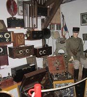 Explore Saint Jean Brevelay