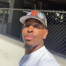 Had to go and cancel her hot girl summer 😅 📸: @hsthreemedia