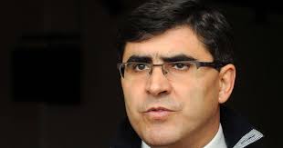 Tópico: Leonel Rocha