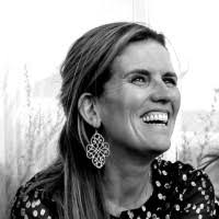 3300+ "Astrid Van" profiles