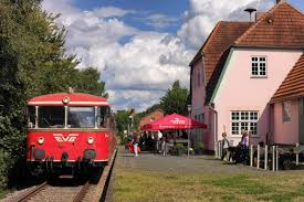 Check spelling or type a new query. Auf Zeitreise Im Teufelsmoor Tipps Fur Den Perfekten Tag In Worpswede Paradise Found De