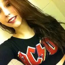 Ana Wright's Instagram, Twitter & Facebook