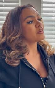 Analysis of Shayla's behavior in Kountry Wayne skit