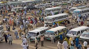 السودانيون يرثون أزمة مواصلات طاحنة من فساد النظام السابق
