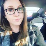 Megan Olinger's Instagram, Twitter & Facebook