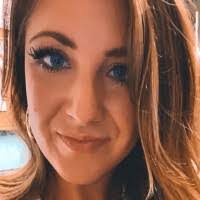 Kristin Paris's Instagram, Twitter & Facebook