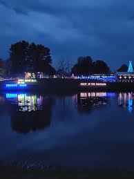 Our favorite flea/farmers market is held here almost every thursday from 8am until 1 pm. Northern Kentucky S Light Up The Fair Returns For The Holidays Wkrc