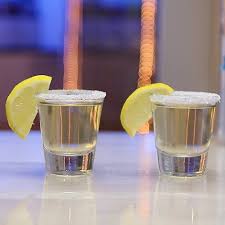 Birthday Cake Shot Recipe Chocolate Cake Shot 2 Tipsy Bartender Recipe In 2020 Cake Shots Chocolate Cake Shot Tipsy Bartender