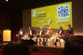 «a europa não se fará de uma só vez, nem de acordo com um plano único. Saiba Mais Movimento Europa E Liberdade