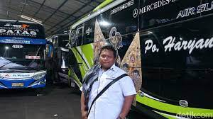 The company has captivated many travellers to ride with their buses that continually provide professional and. Soal Sopir Bus Ugal Ugalan Po Haryanto Ditindak