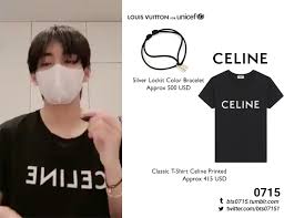 Here are 10+ hilarious reactions to v calling fans by name . Bts Fashion Style Finder 200321 Taehyung Official Twitter Video Update