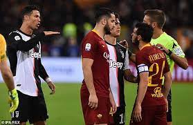 Hey i'm blake 22 175. Cristiano Ronaldo Mocks Roma S Alessandro Florenzi For His Height Daily Mail Online