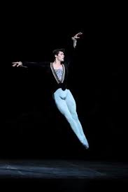 Danseur etoile of teatro alla scala, first italian principal dancer of. Roberto Bolle In Giselle Male Ballet Dancers Roberto Bolle Ballet Dancers