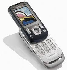 Sony Ericsson S600: az S700 kistestvére ...