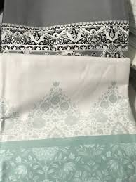 50x70 (1 adet) %100 pamuk saten (83 tel sıkı dokuma) yıkama talimatları maksımum 40°c de yıkayınız. Tek Kisilik Pamuk Saten Nevresim Takimi Ihrac Fazlasi Outlet Toptan Ev Tekstili