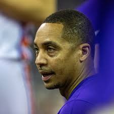 Evansville basketball coach David Ragland agrees to contract extension