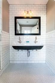 Black And White Modern Farmhouse Bathroom Black And White Modern Farmhouse Bathroom Ideas Pickled Barrel Modern Farmhouse Bathroom Bathroom Inspiration Decor Bathroom Design
