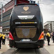 Por favor, considera separar cada sección por artículos independientes, y luego resumir las secciones presentes en este artículo para así poder reducir su tamaño. Mstudio Projektowanie Graficzne Branding