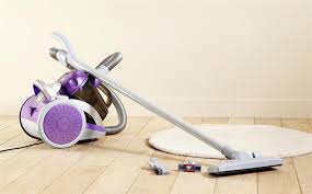 Compact Puissant 1800w Et Sans Sac L Aspirateur Sans Sac Exceline Ss18tp1 Sera Votre Allie Nettoyage Pour Votre Studio Aspirateur Studio Etudiant Nettoyage