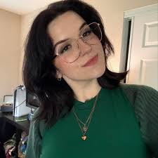 ISO of a good dog groomer and vet for my two dogs 🐶 TIA!