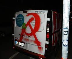 Autá za skvelú cenu z najväčšej ponuky ojazdených automobilov na slovensku. Vonovia Auto Angegriffen Revolutionaere Aktion Stuttgart