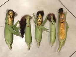 Family Corn Familie Mais Basteln Mit Naturmaterialien Osternest Basteln Basteln Mit Kindern