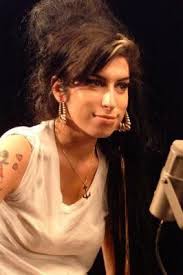 🐞 Paroles Amy Winehouse : paroles de chansons, traductions et nouvelles  chansons