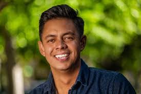 Kyle Welch's Instagram, Twitter & Facebook