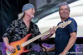 Deep purple are an english rock band formed in hertford, hertfordshire, in 1968. Deep Purple Betrug Kostet Die Band Millionen Hintergangen Regioactive De